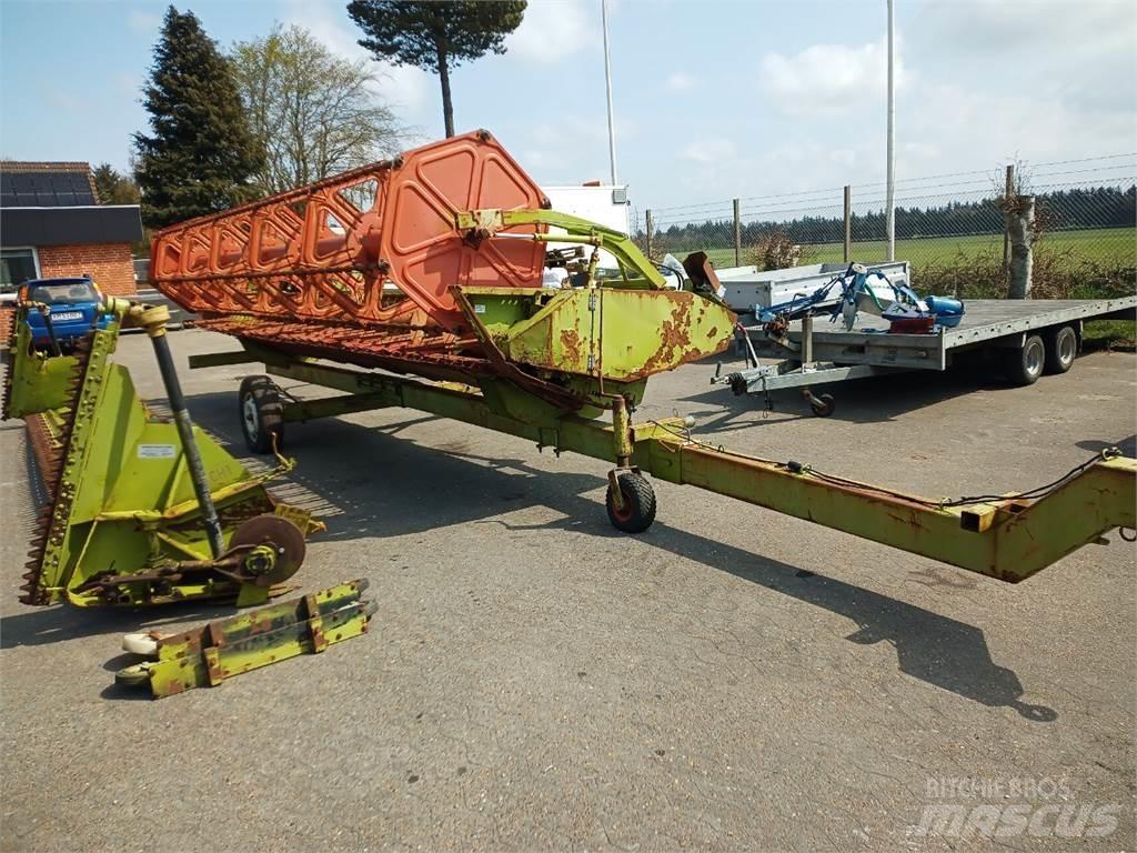 CLAAS 22 Kombájn tartozékok