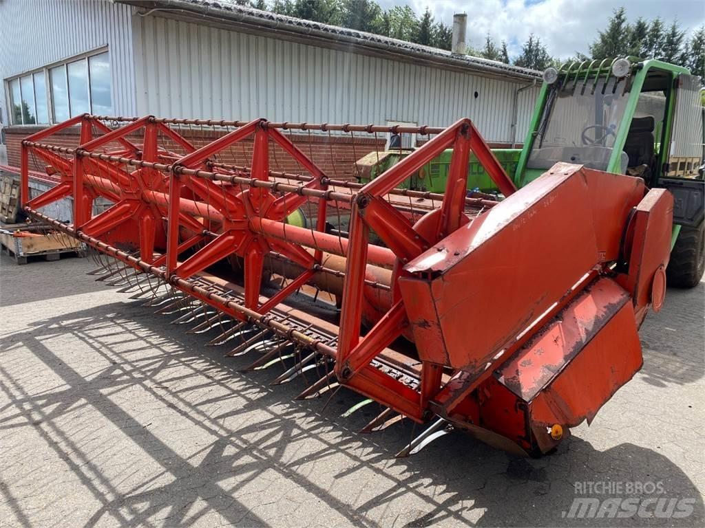 Deutz-Fahr 14 Kombájn tartozékok