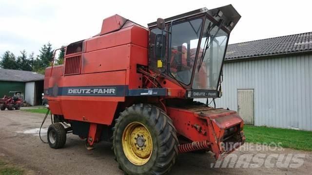 Deutz-Fahr M2680 Kombájnok