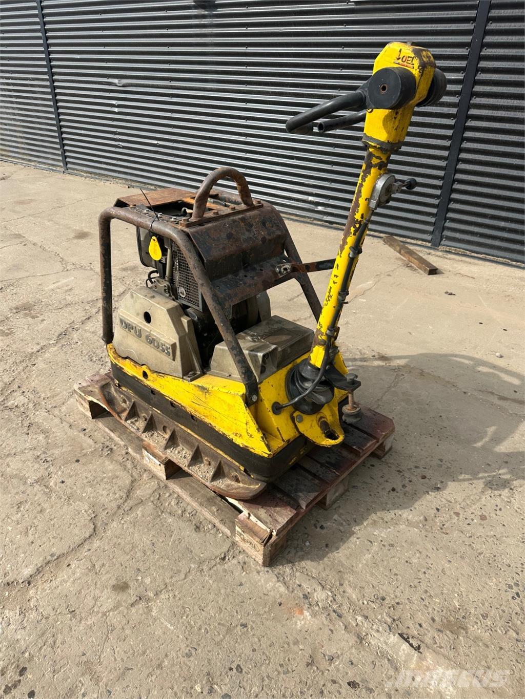  DPU6055 Vibrátorok