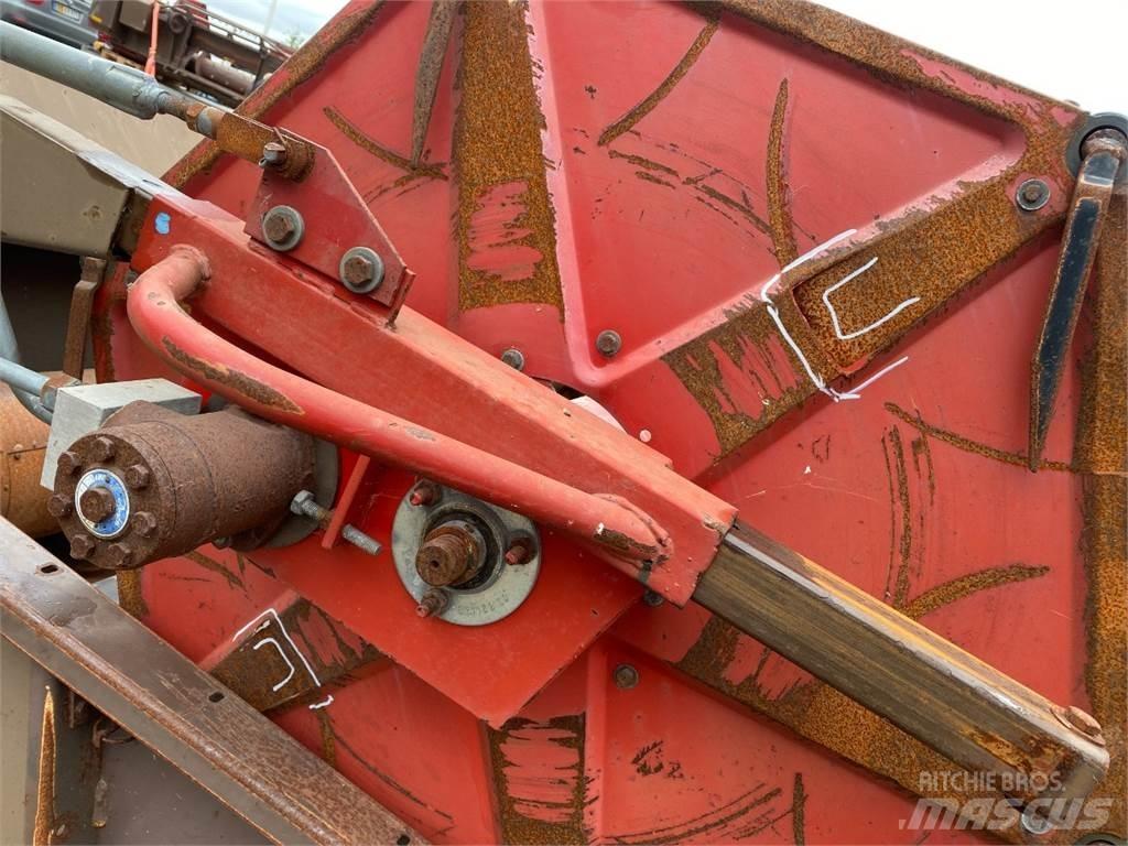Dronningborg 16 Kombájn tartozékok