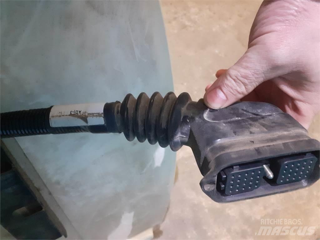 Fendt 724 Vezetőfülke és belső tartozékok
