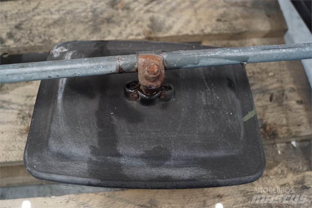 Fiat 780 Vezetőfülke és belső tartozékok