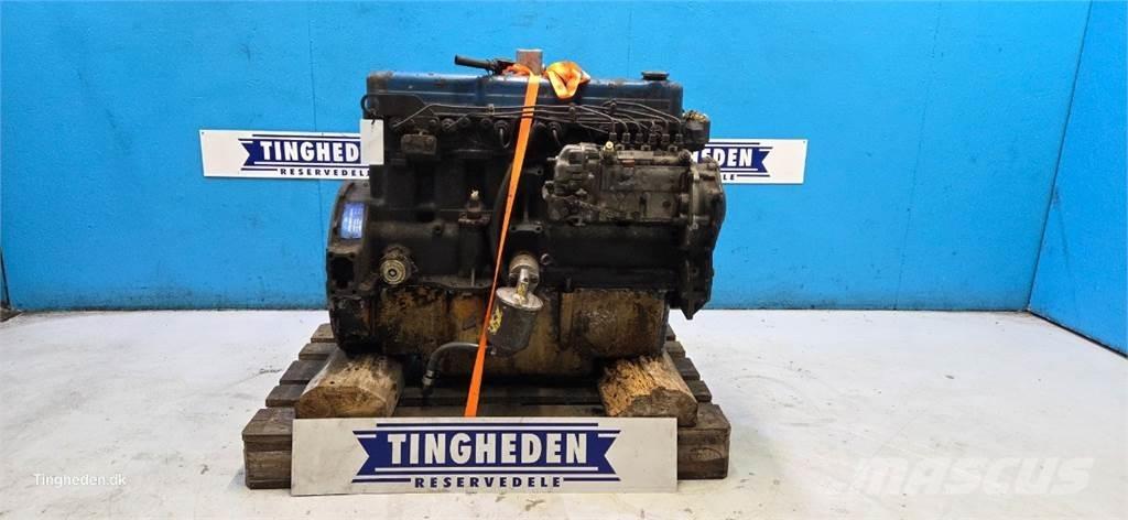Ford 2703E Motorok