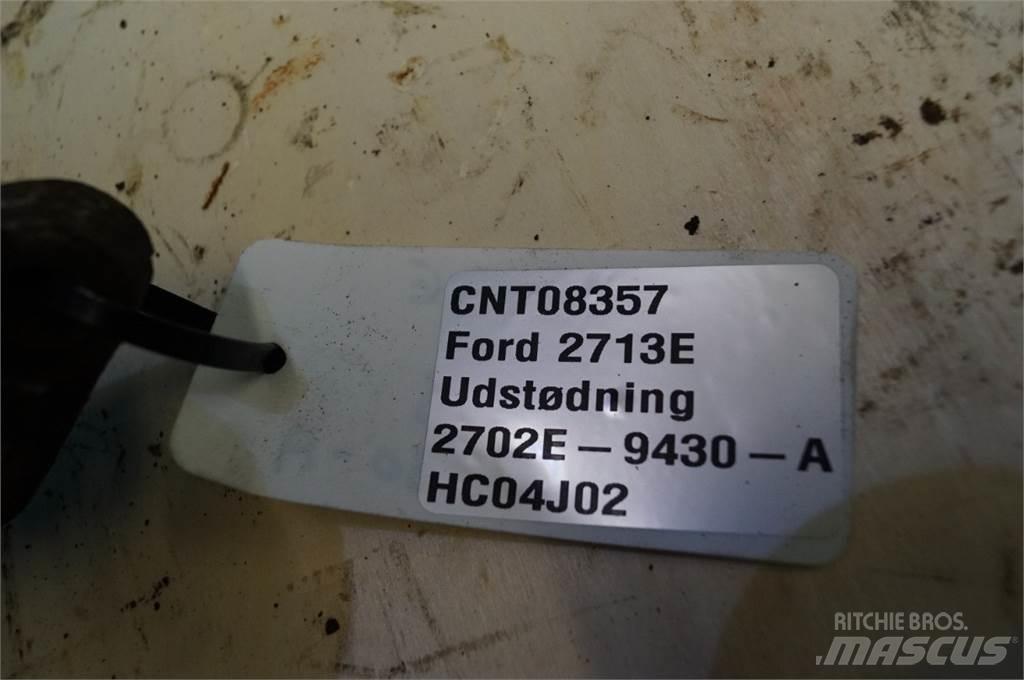 Ford 2713E Motorok