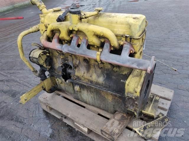 Ford 2715E Motorok