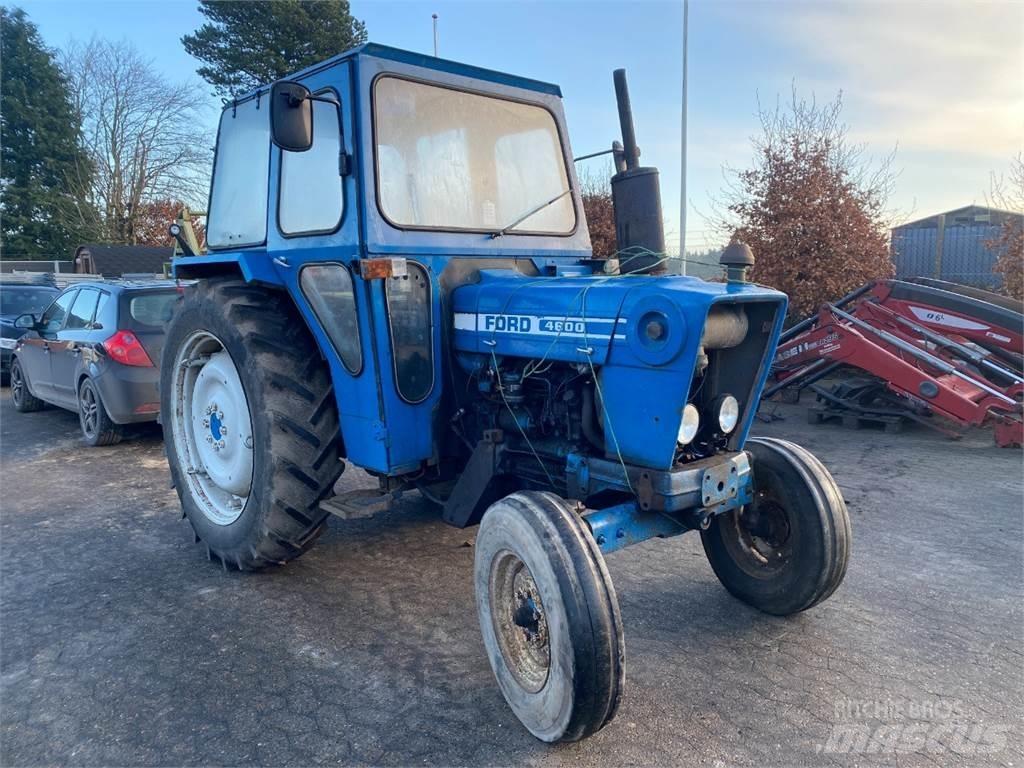 Ford 4600 Traktorok