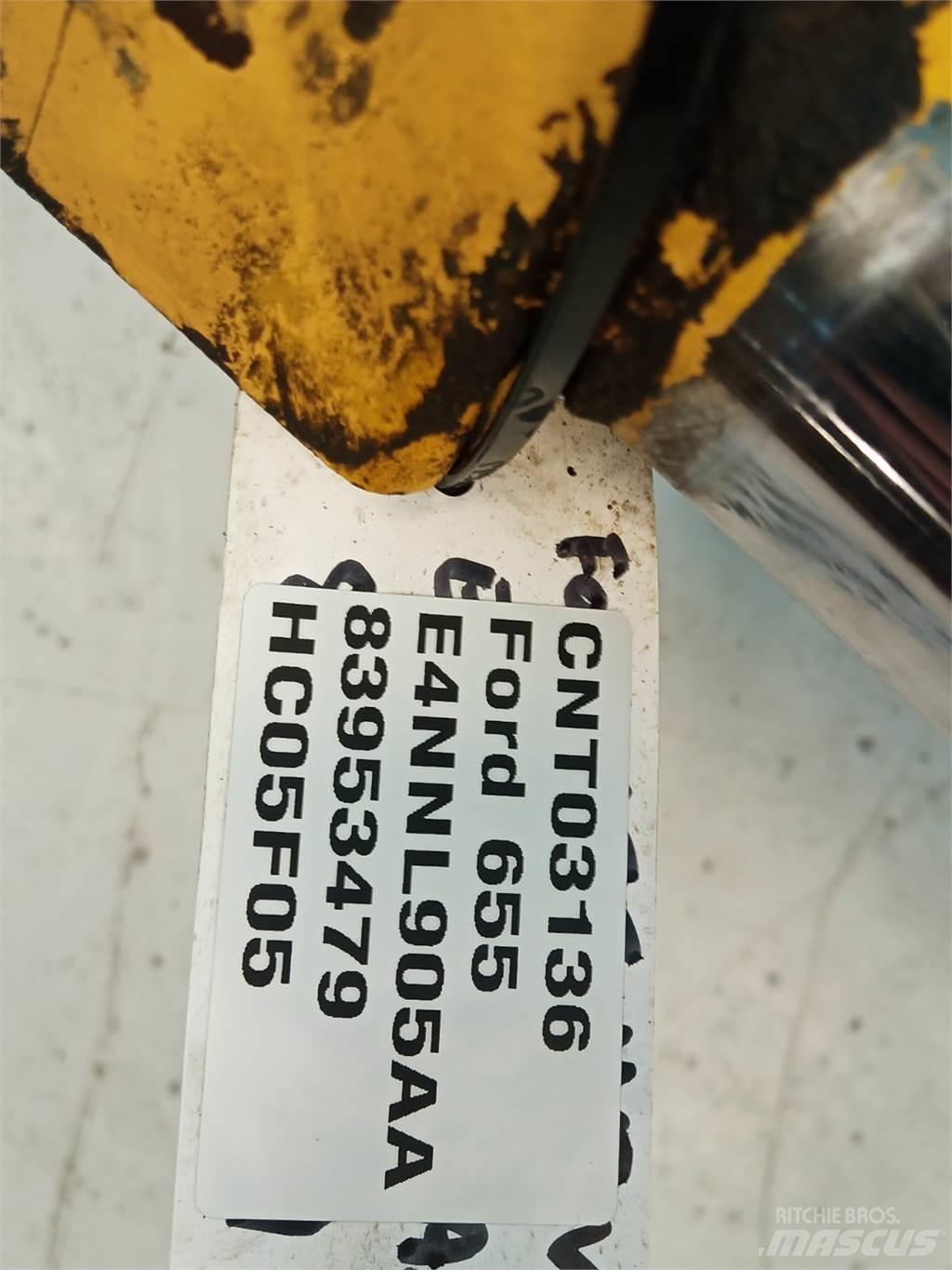 Ford 655 Gémek és dipperek