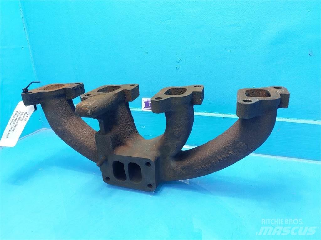 Ford 675 Motorok
