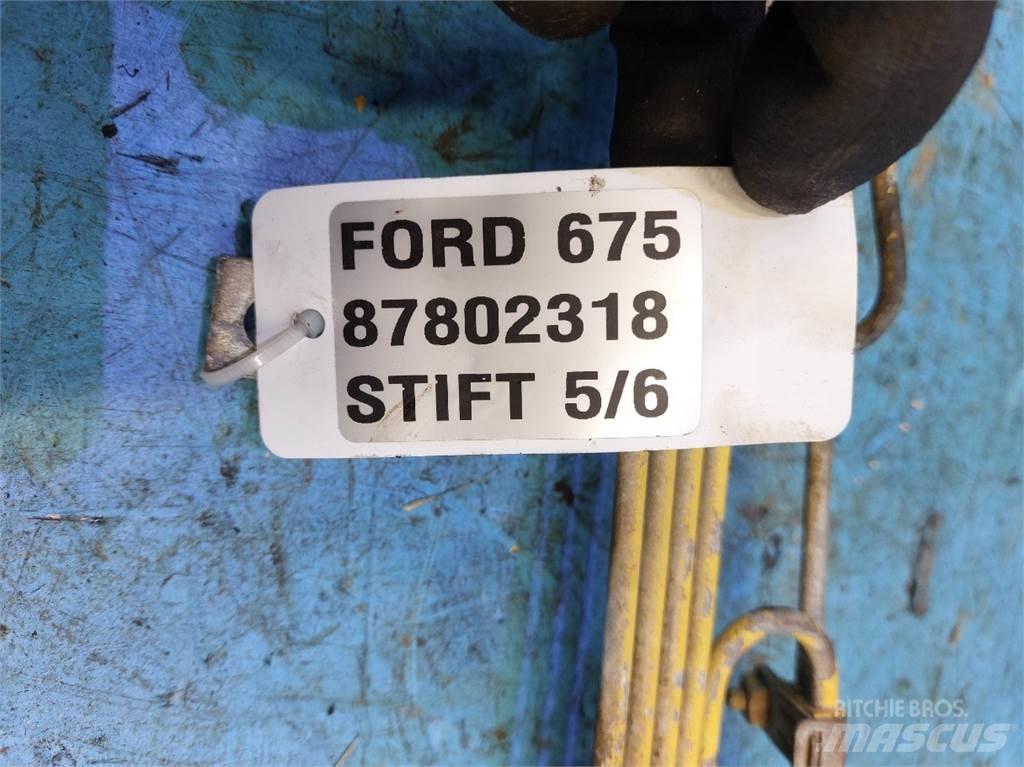 Ford 675 Motorok