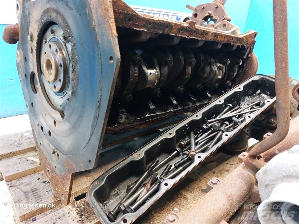 Ford 675TA Motorok