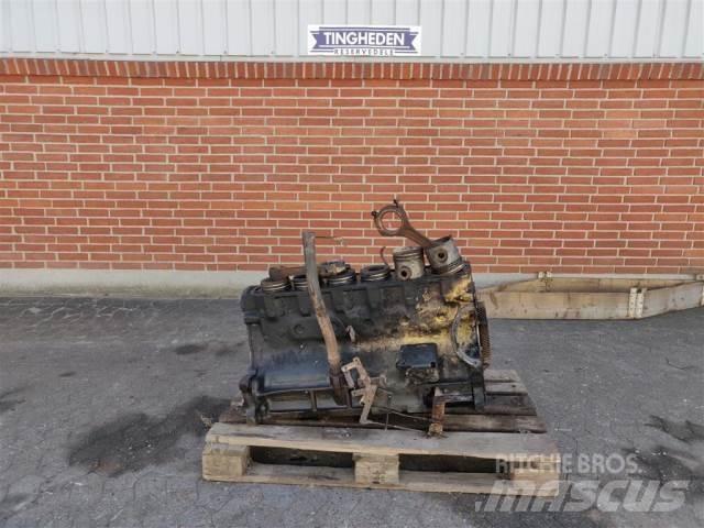 Ford 678HTA Motorok