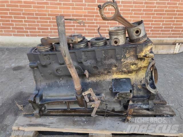 Ford 678HTA Motorok