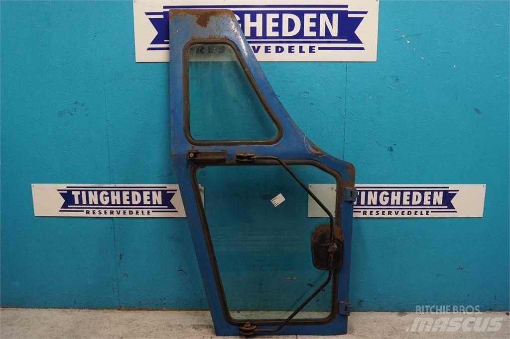 Ford 7710 Vezetőfülke és belső tartozékok