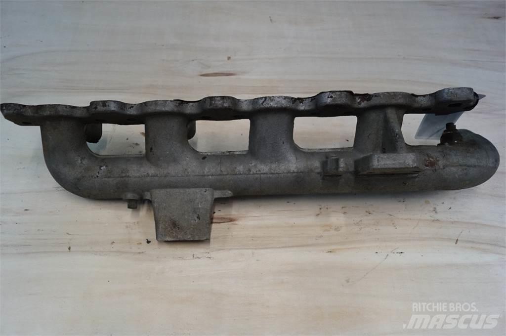Ford 7710 Motorok