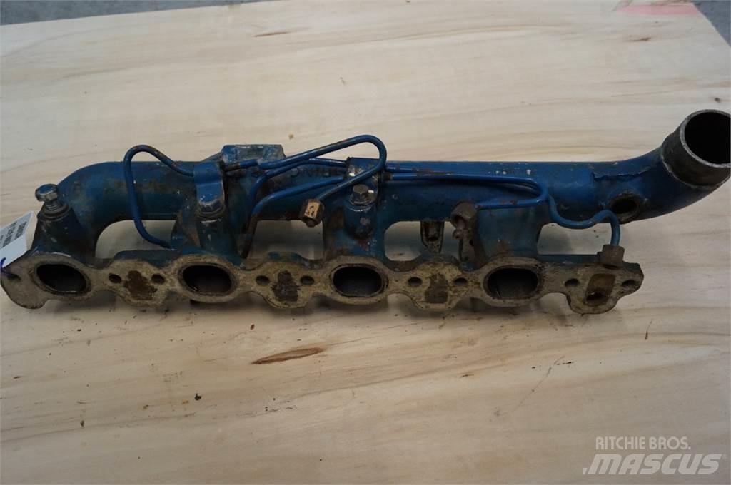 Ford 7710 Motorok