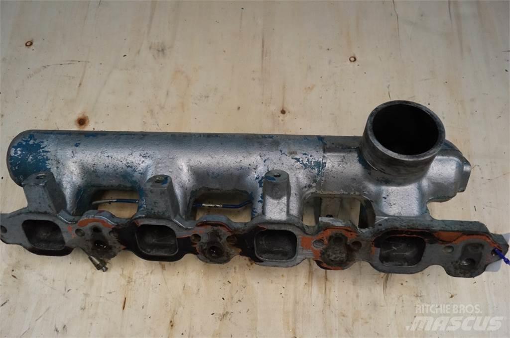 Ford 7710 Motorok