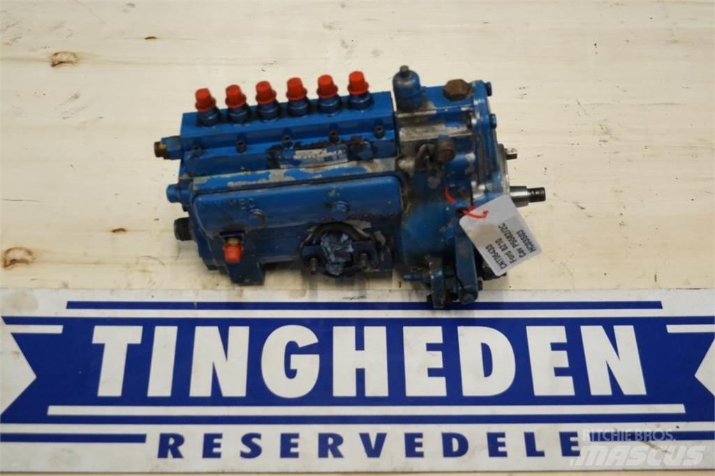 Ford 8210 Motorok