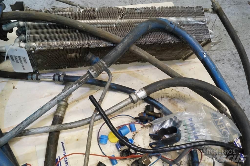 Ford 8210 Vezetőfülke és belső tartozékok