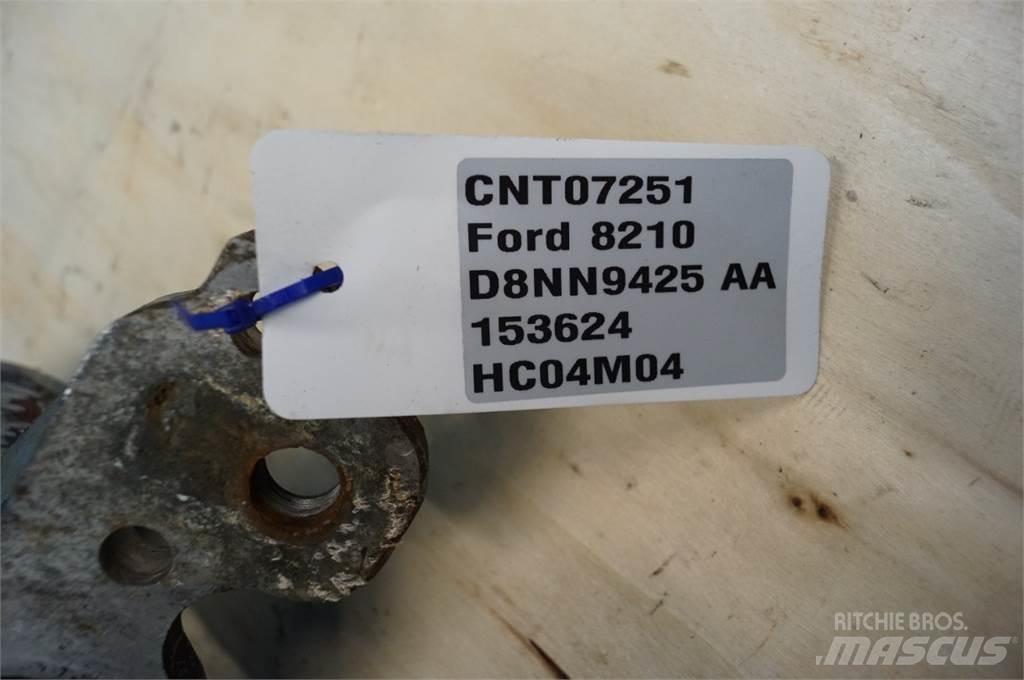Ford 8210 Motorok