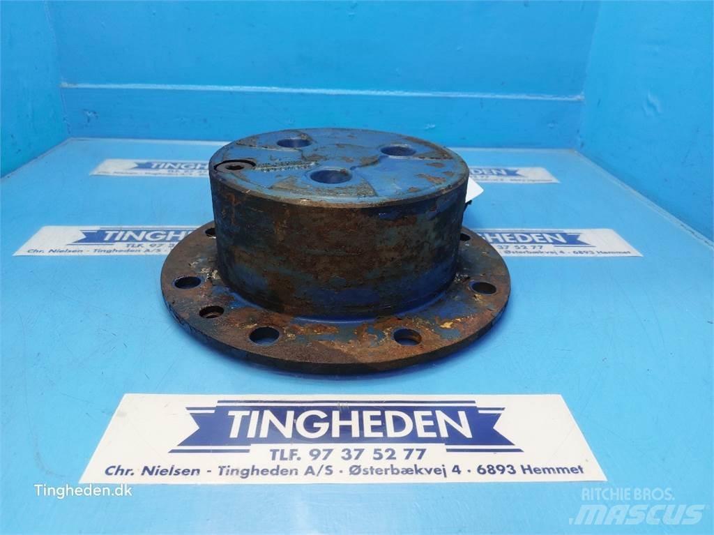 Ford 8210 Egyéb traktor tartozékok