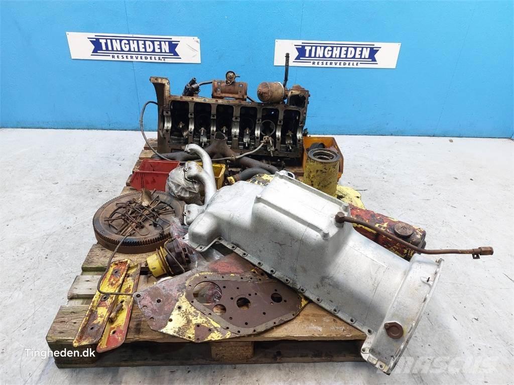 Ford Trader 590E Motorok