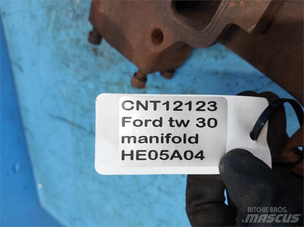 Ford TW 30 Motorok