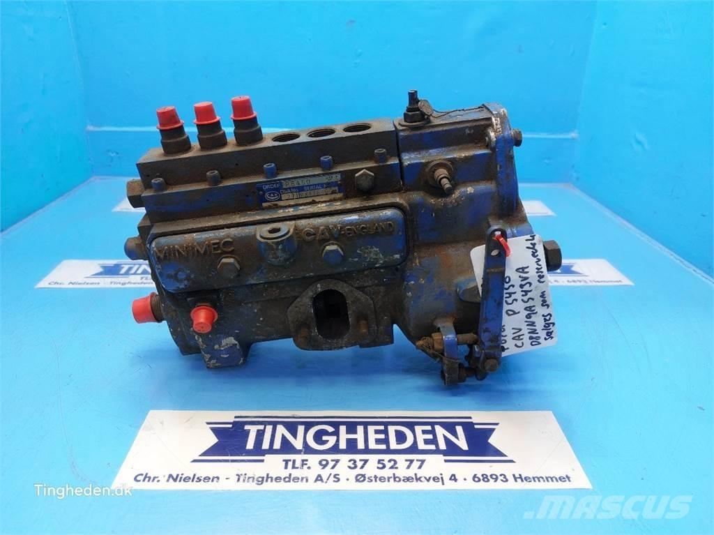 Ford TW20 Motorok