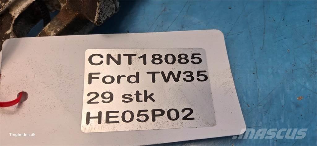 Ford TW35 Gumiabroncsok, kerekek és felnik