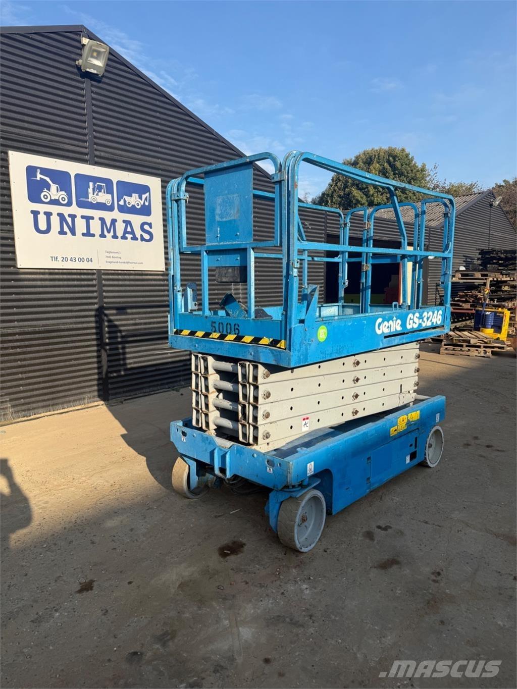 Genie GS3246 Ollós emelők