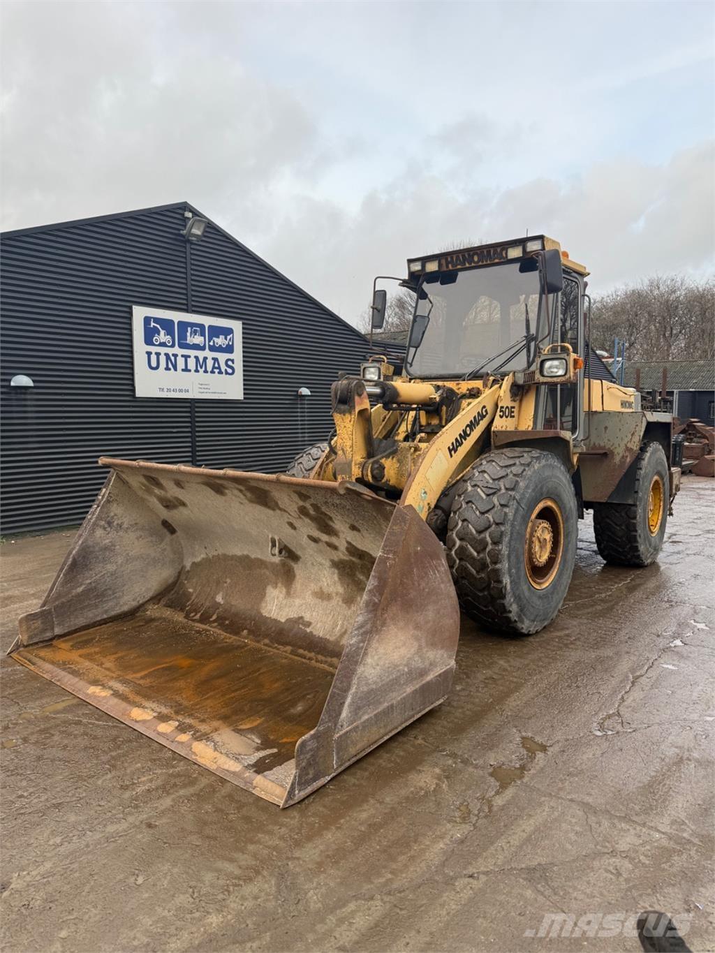 Hanomag 50E Gumikerekes homlokrakodók