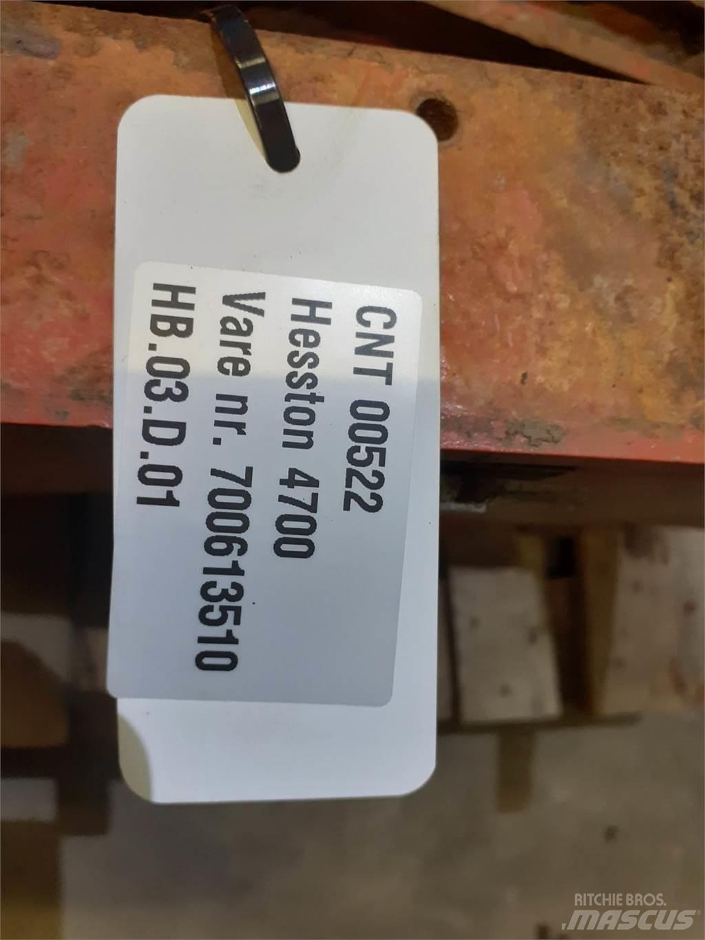 Hesston 4700 Egyéb szálastakarmányozási gépek