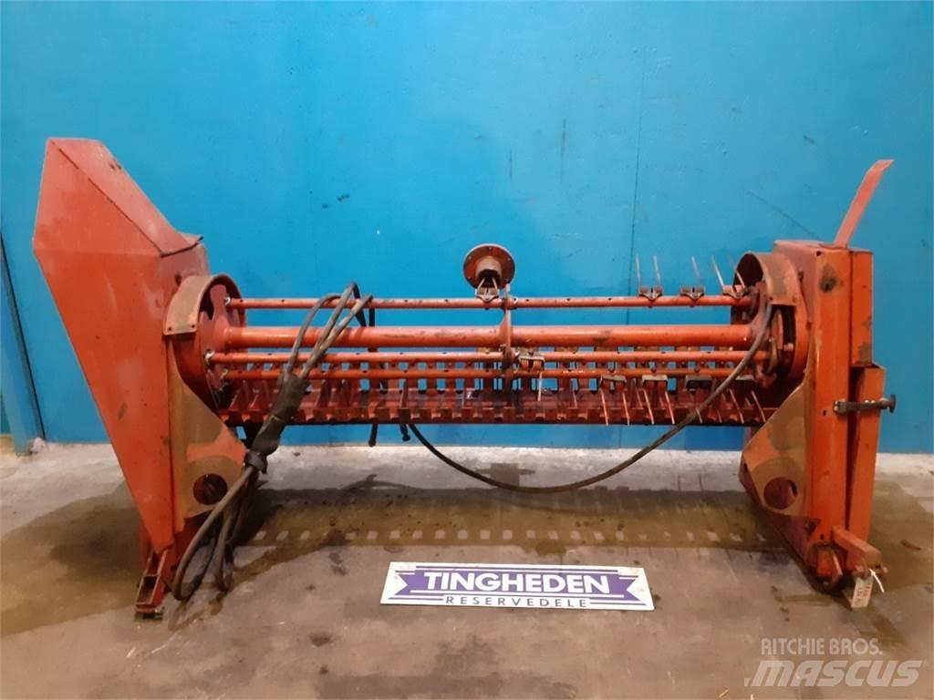 Hesston 4700 Egyéb mezőgazdasági gépek