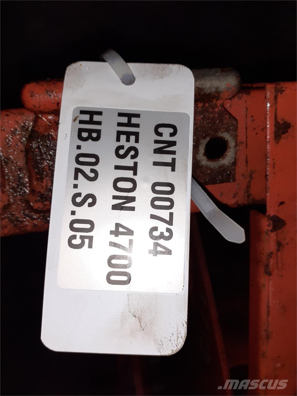 Hesston 4700 Egyéb szálastakarmányozási gépek
