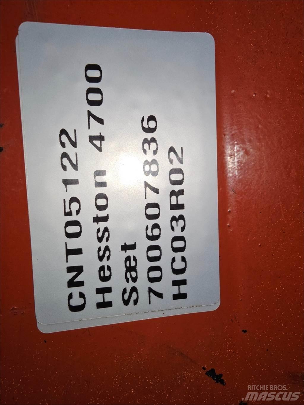 Hesston 4700 Egyéb szálastakarmányozási gépek