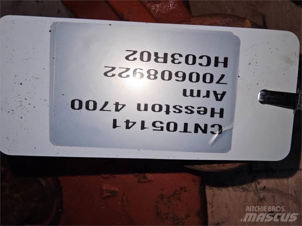 Hesston 4700 Bálafogó