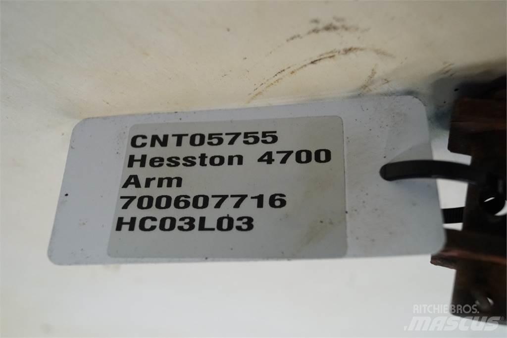Hesston 4700 Egyéb szálastakarmányozási gépek
