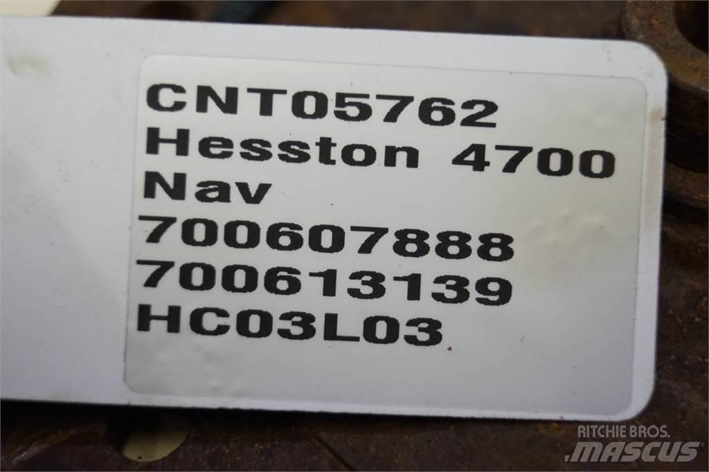 Hesston 4700 Egyéb szálastakarmányozási gépek