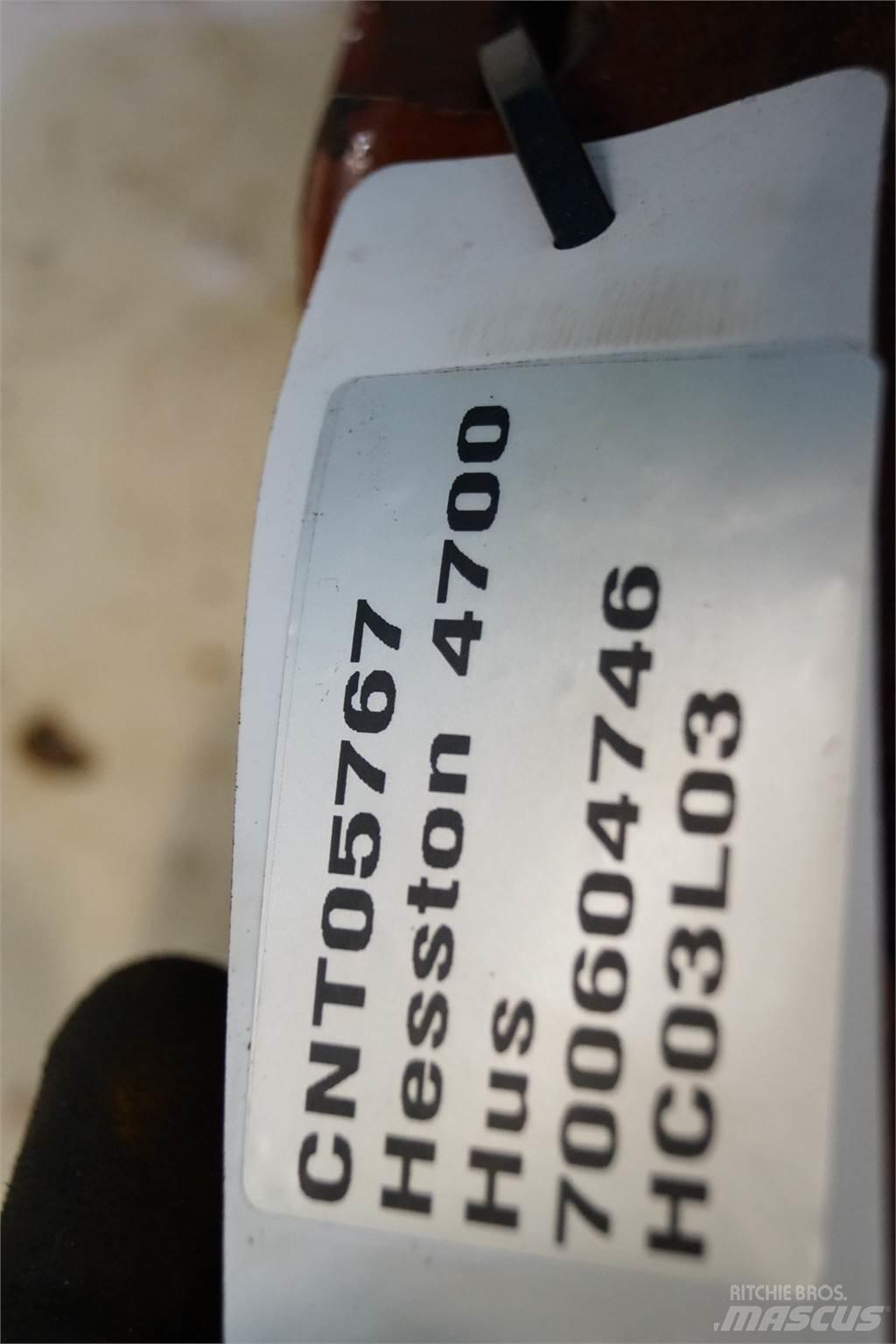 Hesston 4700 Egyéb traktor tartozékok