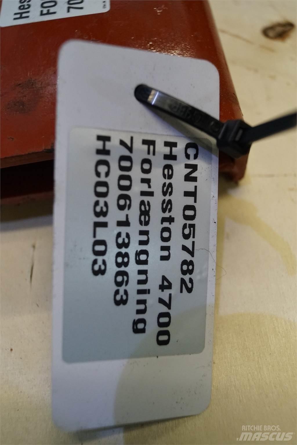 Hesston 4700 Bálafogó