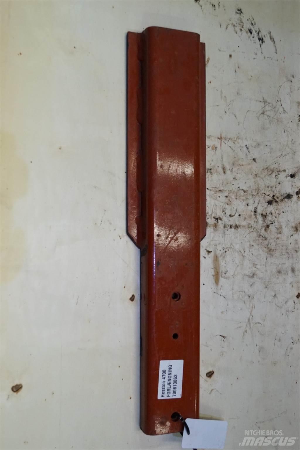Hesston 4700 Bálafogó
