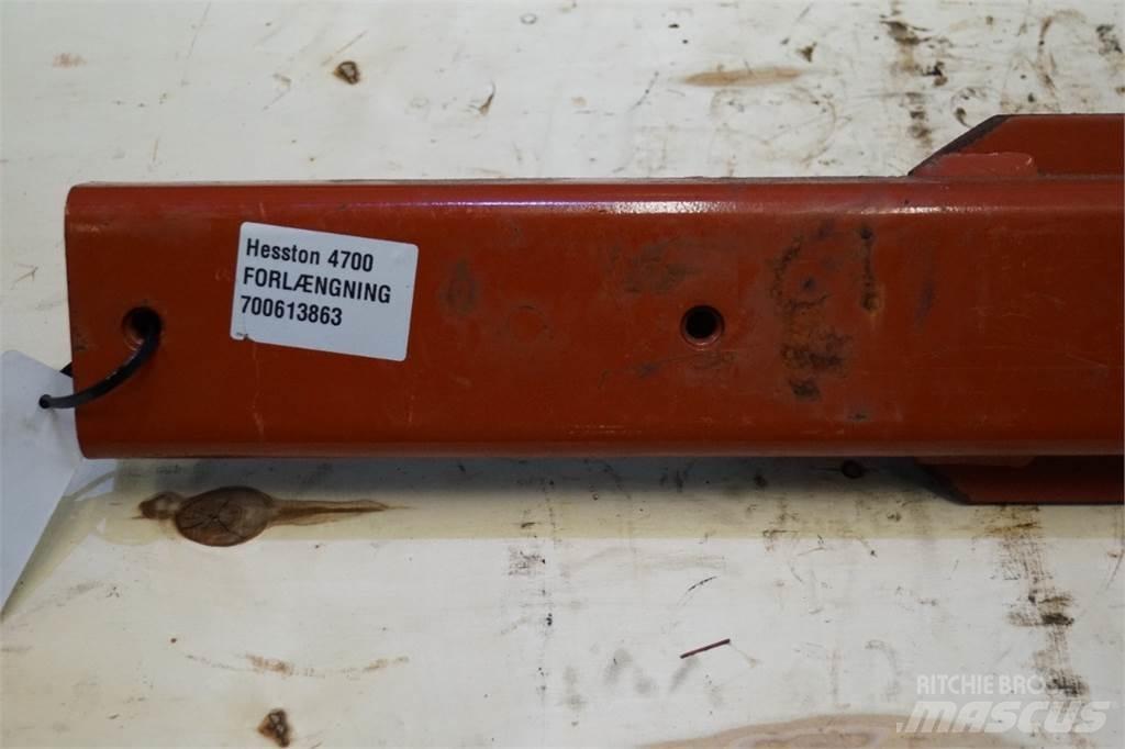 Hesston 4700 Bálafogó
