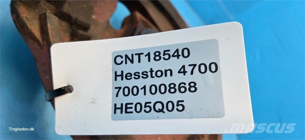 Hesston 4700 Egyéb szálastakarmányozási gépek