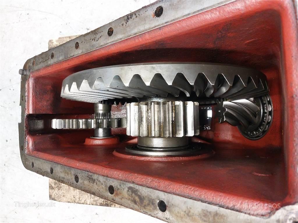 Hesston 4860 Váltók