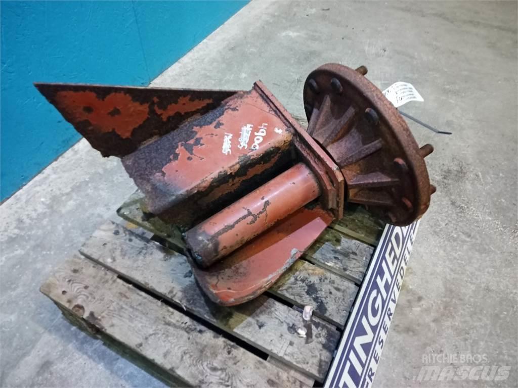 Hesston 4900 Tengelyek