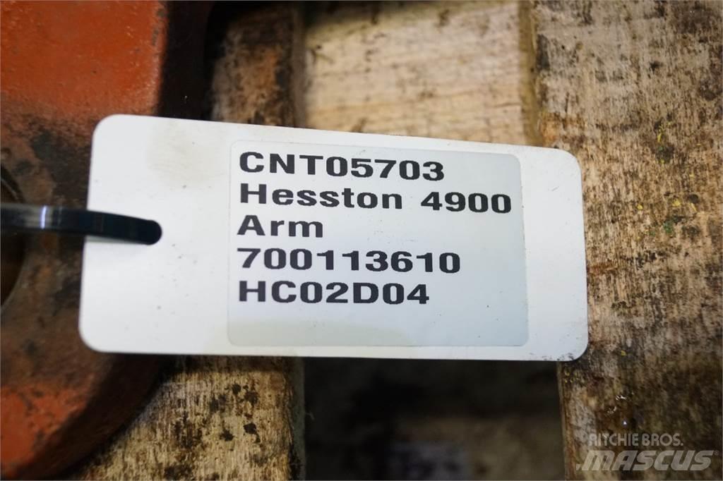 Hesston 4900 Bálafogó