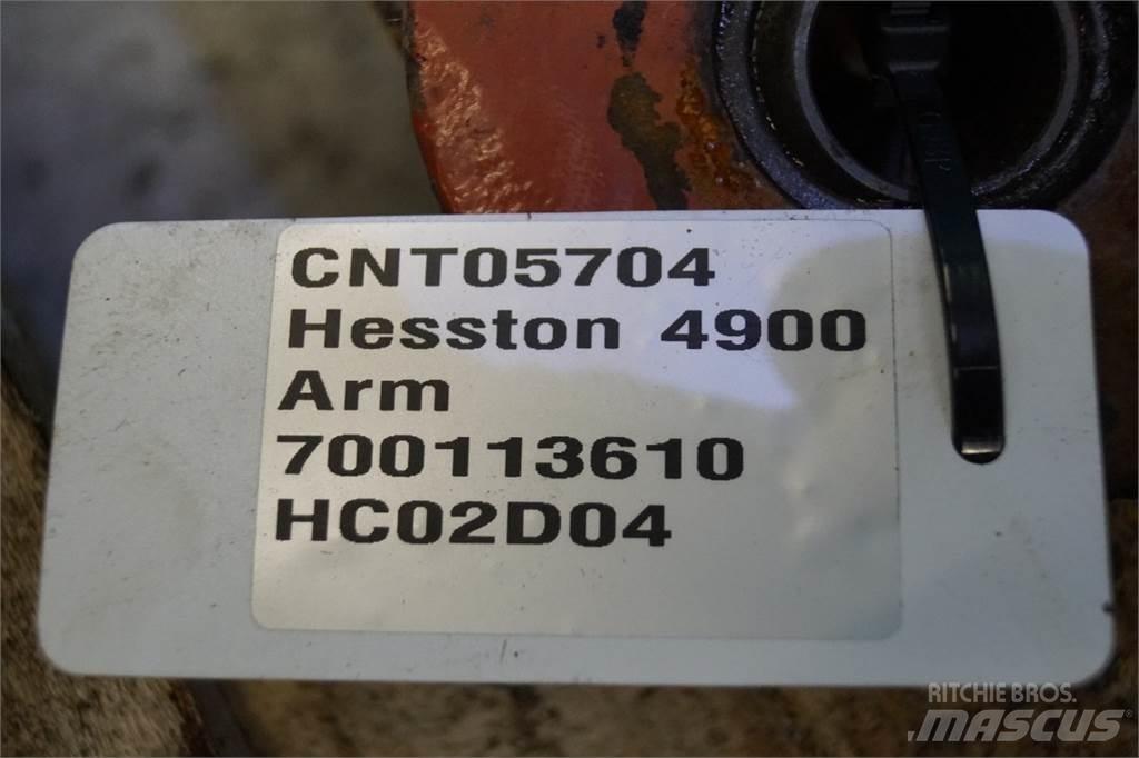 Hesston 4900 Bálafogó