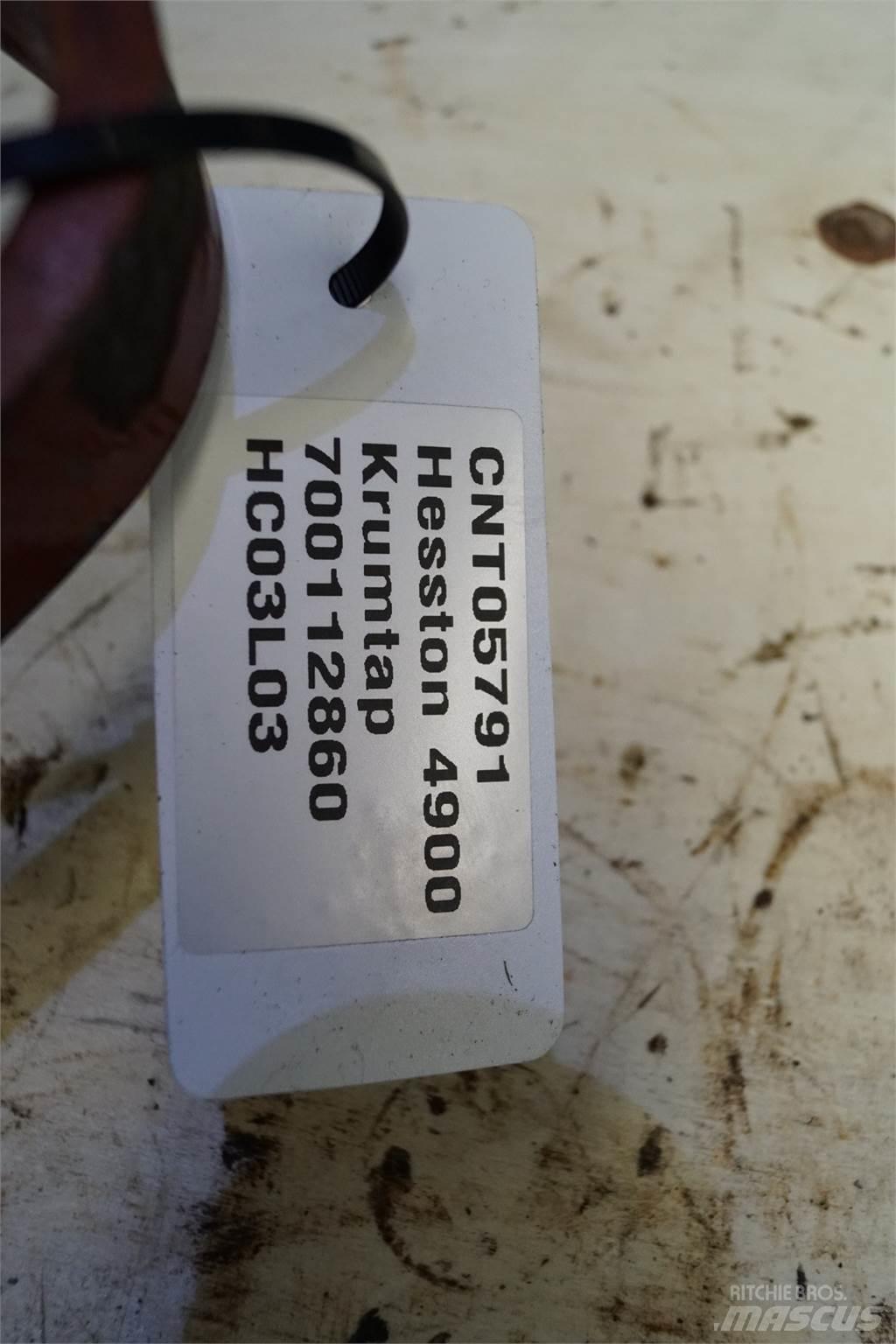 Hesston 4900 Egyéb szálastakarmányozási gépek
