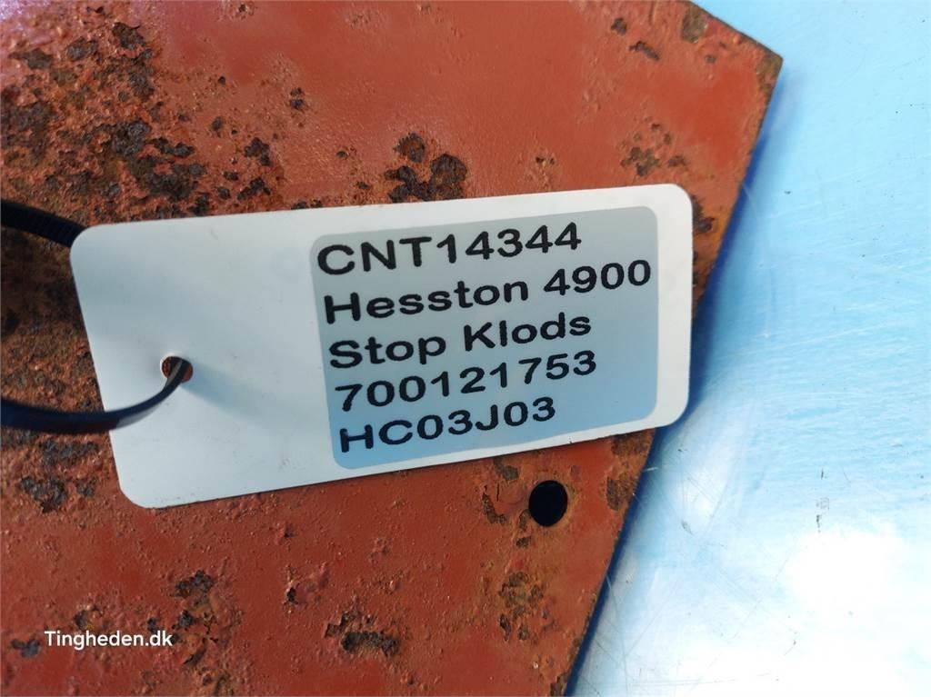 Hesston 4900 Gumiabroncsok, kerekek és felnik
