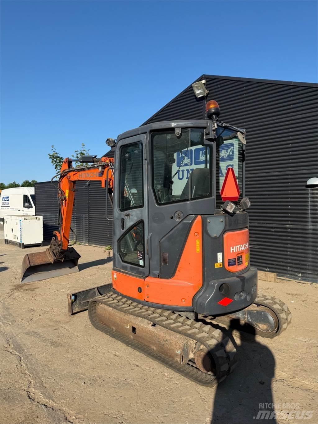 Hitachi ZX33 Mini kotrók < 7t